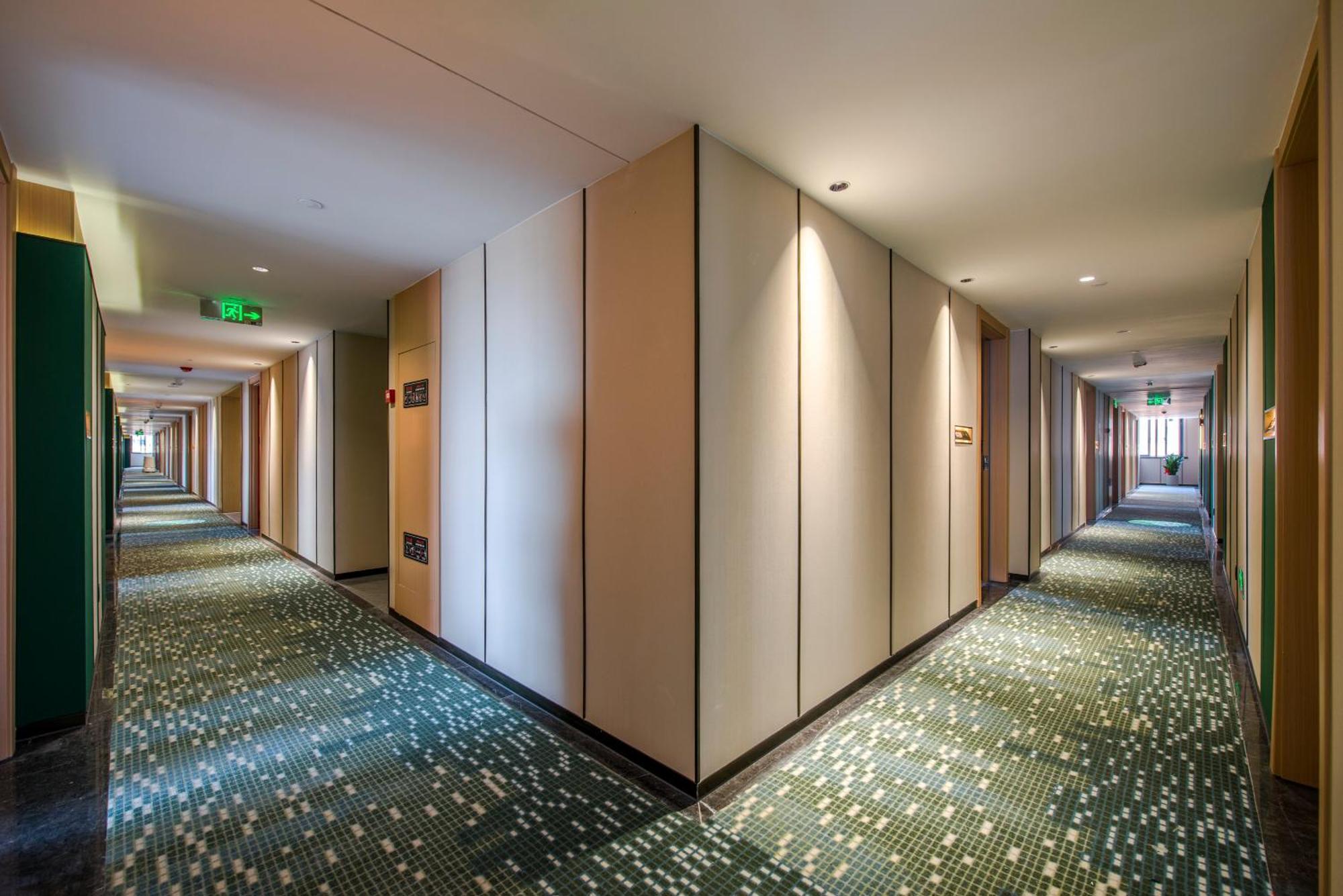 อี้อู๋ ไป่เตอ ธีม โฮเต็ล Hotel อี้วู ภายนอก รูปภาพ